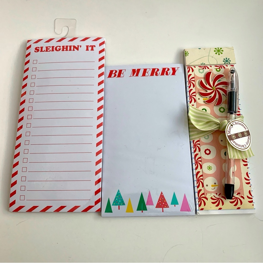 Christmas Holiday Themed Lot of Small Gifts Mug Notepads Towels Napkins NWT - Picture 13 of 16